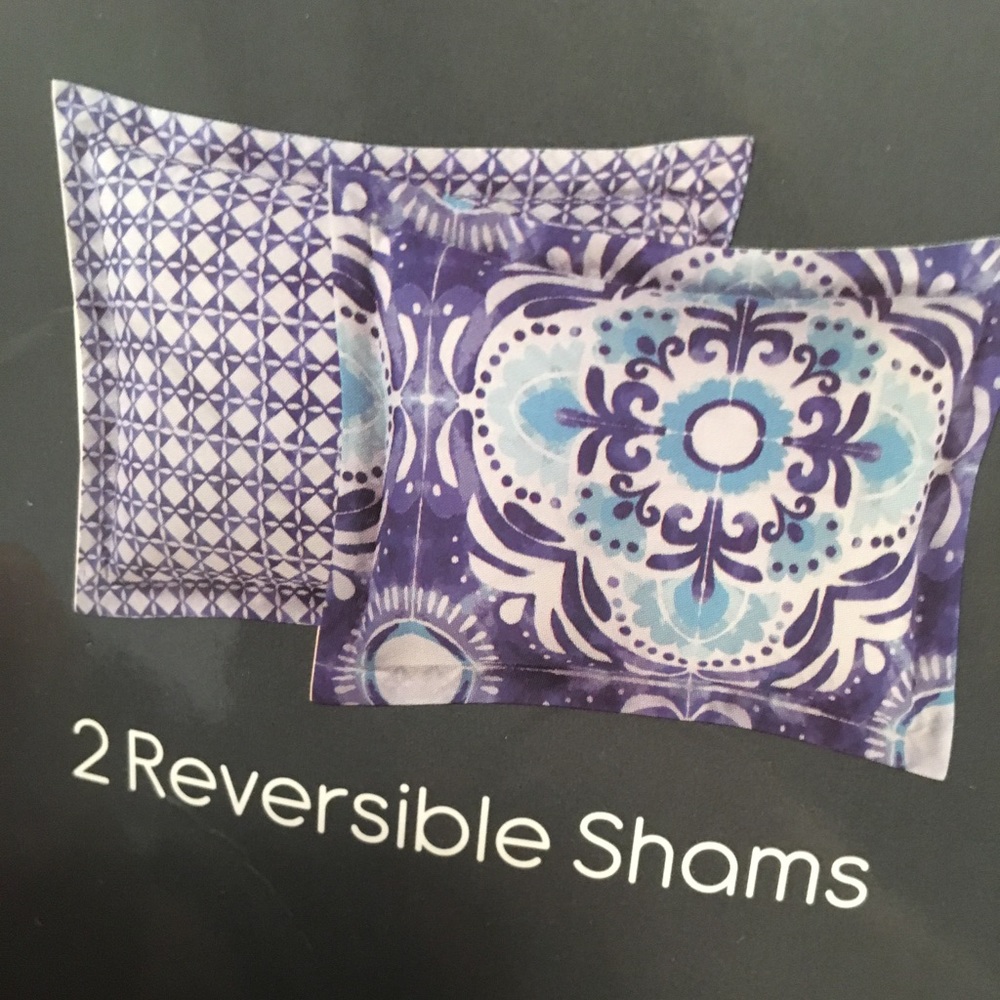 NWOT Two Reversible Pillow Shams ☁️